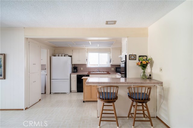 1613 3rd Street, Manhattan Beach, California 90266, 3 Bedrooms Bedrooms, ,2 BathroomsBathrooms,Residential,Sold,3rd,SB20104044