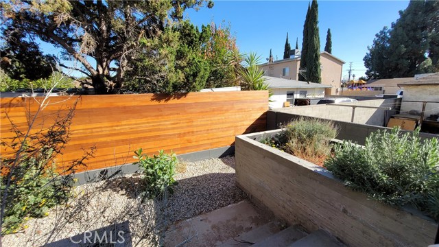  Income Home for Sale in North Hollywood, California
