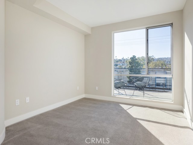 1920 Pacific Coast Highway, Redondo Beach, California 90277, 2 Bedrooms Bedrooms, ,2 BathroomsBathrooms,Residential,Sold,Pacific Coast Highway,SB21006104