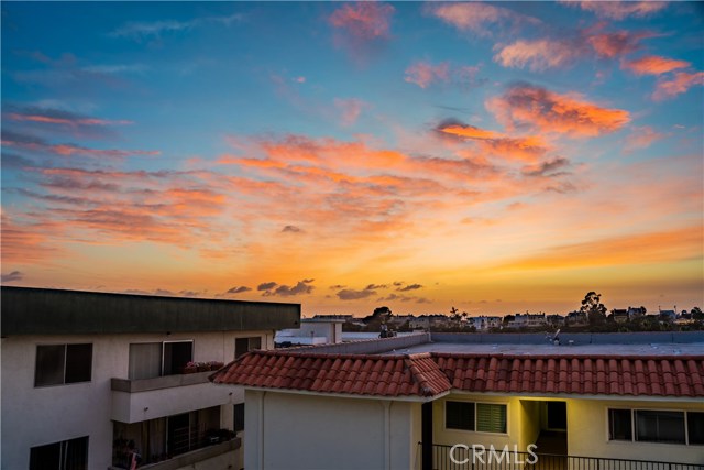 Amazing sunset view from balcony.