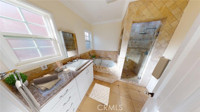 3 Bed Home for Sale in Los Angeles, California