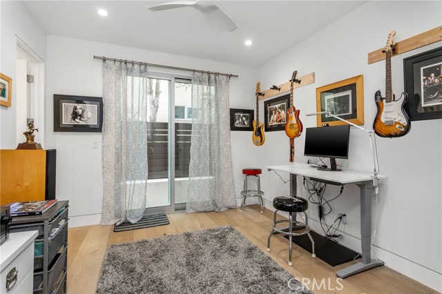 429 Marine Place, Manhattan Beach, California 90266, 4 Bedrooms Bedrooms, ,2 BathroomsBathrooms,Residential,Sold,Marine Place,SB21015394