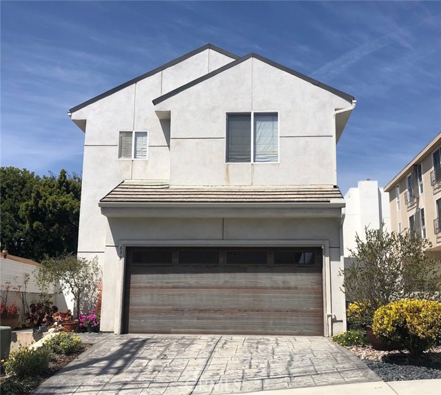 633 3 Street, Hermosa Beach, California 90254, 3 Bedrooms Bedrooms, ,2 BathroomsBathrooms,Residential,Sold,3,SB21074412