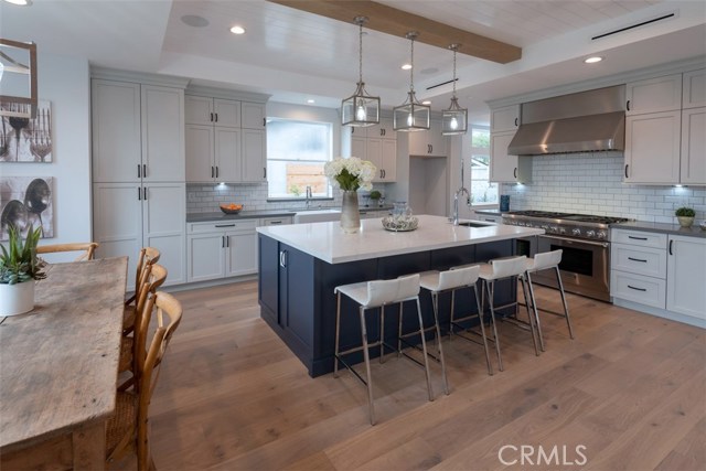 2306 Robinson Street, Redondo Beach, California 90278, 5 Bedrooms Bedrooms, ,4 BathroomsBathrooms,Residential,Sold,Robinson,PV18292659