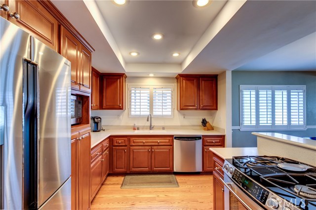 1626 Stanford Avenue, Redondo Beach, California 90278, 3 Bedrooms Bedrooms, ,2 BathroomsBathrooms,Residential,Sold,Stanford,SB19199450