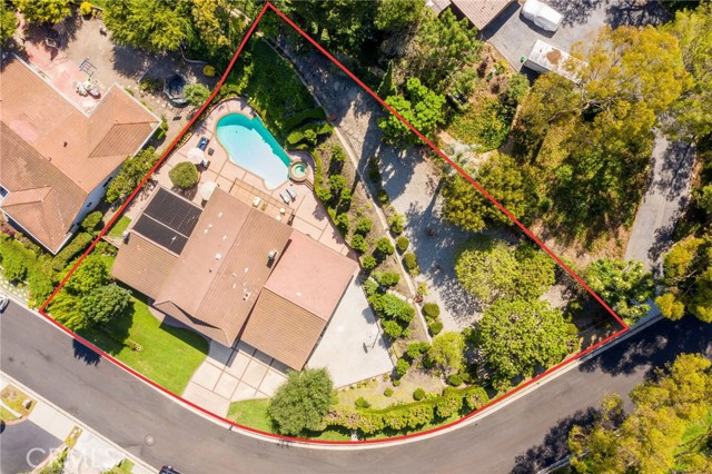 12 Latigo Lane, Rolling Hills Estates, California 90274, 4 Bedrooms Bedrooms, ,3 BathroomsBathrooms,Residential,Sold,Latigo,SB20204077