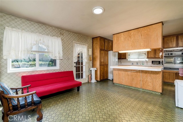 2104 Lynngrove Drive, Manhattan Beach, California 90266, 2 Bedrooms Bedrooms, ,1 BathroomBathrooms,Residential,Sold,Lynngrove,SB18083730