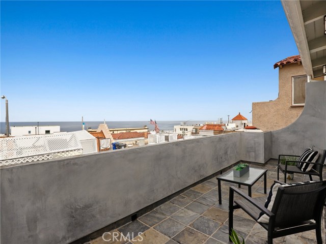 3605 Crest Drive, Manhattan Beach, California 90266, 2 Bedrooms Bedrooms, ,2 BathroomsBathrooms,Residential,Sold,Crest,PW20101894