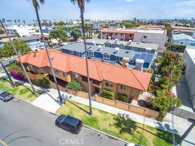 726 Elvira Avenue, Redondo Beach, California 90277, 3 Bedrooms Bedrooms, ,2 BathroomsBathrooms,Residential,Sold,Elvira,SB19129651