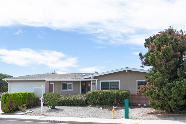 Photo of 25621 Warwick Road, Sun City, CA 92586