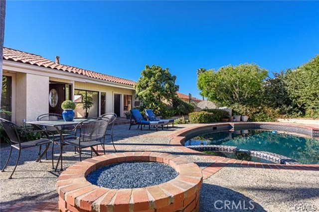 1417 Via Zumaya, Palos Verdes Estates, California 90274, 6 Bedrooms Bedrooms, ,7 BathroomsBathrooms,Residential,Sold,Via Zumaya,PV18116012