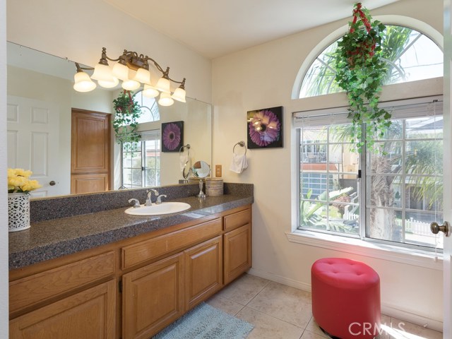 1835 Rockefeller Lane, Redondo Beach, California 90278, 3 Bedrooms Bedrooms, ,2 BathroomsBathrooms,Residential,Sold,Rockefeller,SB18189951