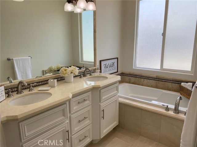 2318 Vanderbilt Lane, Redondo Beach, California 90278, 4 Bedrooms Bedrooms, ,2 BathroomsBathrooms,Residential,Sold,Vanderbilt,SB20150244