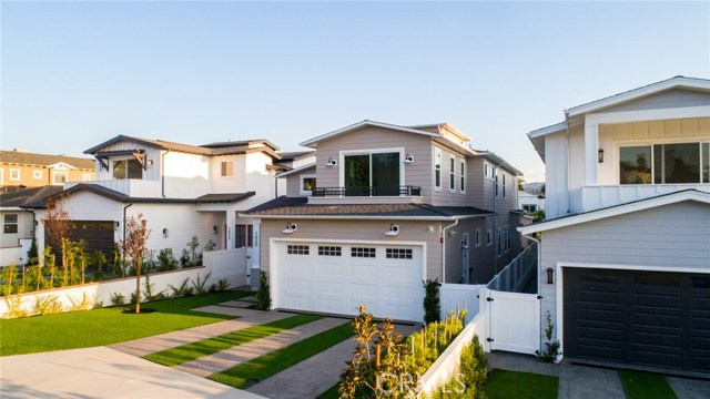 1020 Avenue A, Redondo Beach, California 90277, 6 Bedrooms Bedrooms, ,6 BathroomsBathrooms,Residential,Sold,Avenue A,PV20189738