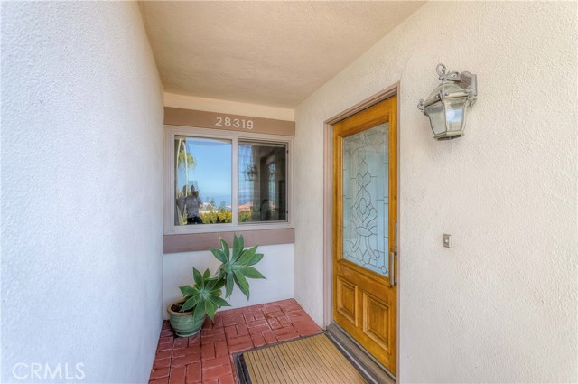 28319 Ridgehaven Court, Rancho Palos Verdes, California 90275, 3 Bedrooms Bedrooms, ,1 BathroomBathrooms,Residential,Sold,Ridgehaven Court,PV19053560