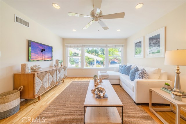 5 Santa Bella Road, Rolling Hills Estates, California 90274, 3 Bedrooms Bedrooms, ,3 BathroomsBathrooms,Residential,Sold,Santa Bella,SB20165758