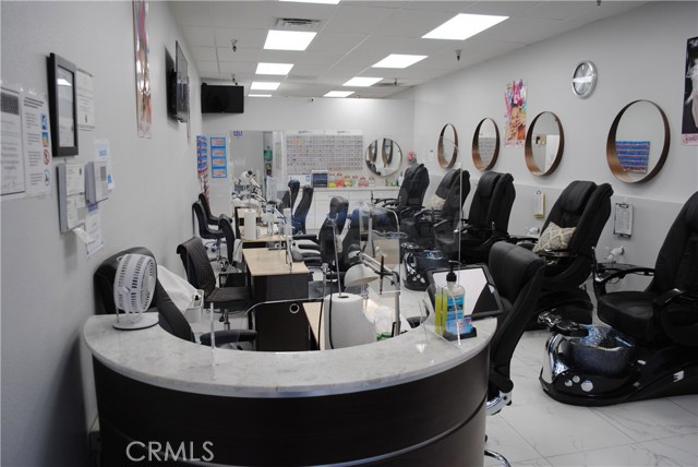 FOOTHILL, ,Business Opportunity,For Sale,FOOTHILL,CV20212443