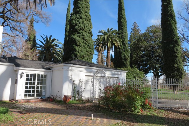 2185 Esplanade, Chico, CA 95926 - 3 Beds | 4 Baths (Active