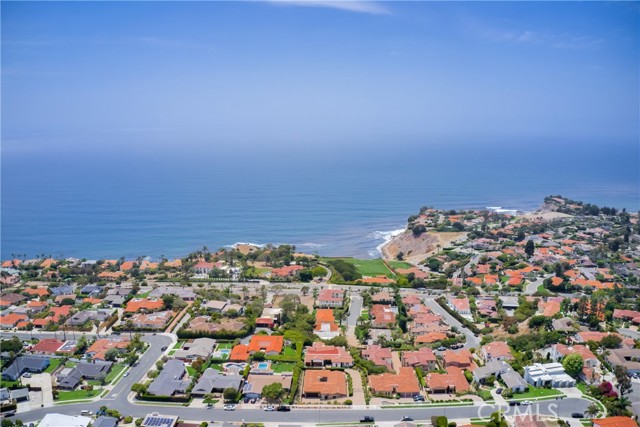 30065 Via Victoria, Rancho Palos Verdes, California 90275, 4 Bedrooms Bedrooms, ,4 BathroomsBathrooms,Residential,Sold,Via Victoria,SB21130900