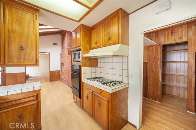 1148 Elm Avenue, Manhattan Beach, California 90266, 3 Bedrooms Bedrooms, ,2 BathroomsBathrooms,Residential,Sold,Elm,SB19140128