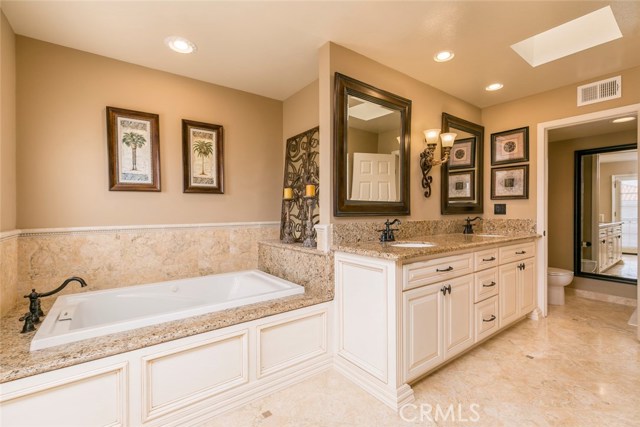 210 Prospect Avenue, Redondo Beach, California 90277, 3 Bedrooms Bedrooms, ,2 BathroomsBathrooms,Residential,Sold,Prospect,SB19105053