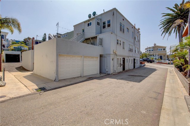 223 24th, Hermosa Beach, California 90254, ,Residential Income,Sold,24th,SB19132395