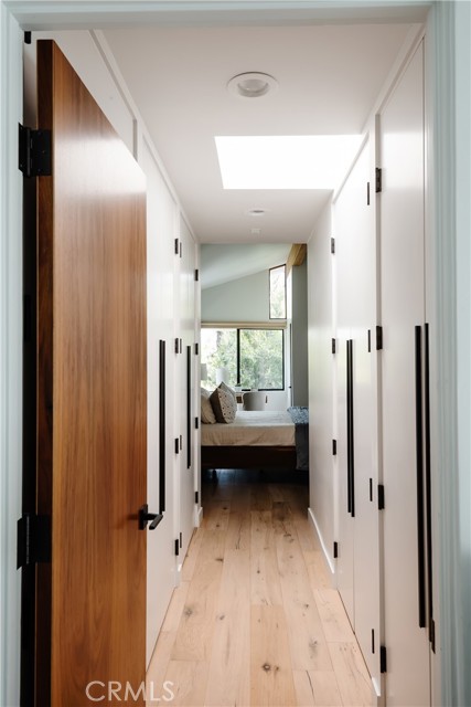 587 36th Street, Manhattan Beach, California 90266, 3 Bedrooms Bedrooms, ,2 BathroomsBathrooms,Residential,Sold,36th,SB21105044