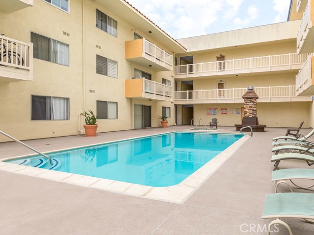 1707 Pacific Coast, Hermosa Beach, California 90254, 1 Bedroom Bedrooms, ,1 BathroomBathrooms,Residential,Sold,Pacific Coast,SB19113321