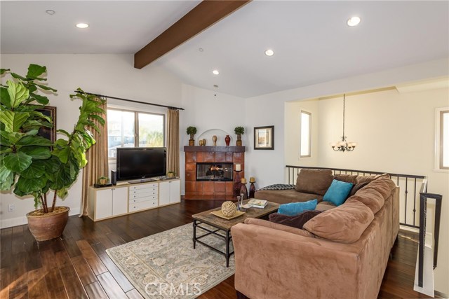 2609 Curtis Avenue, Redondo Beach, California 90278, 3 Bedrooms Bedrooms, ,2 BathroomsBathrooms,Residential,Sold,Curtis,SB19006810