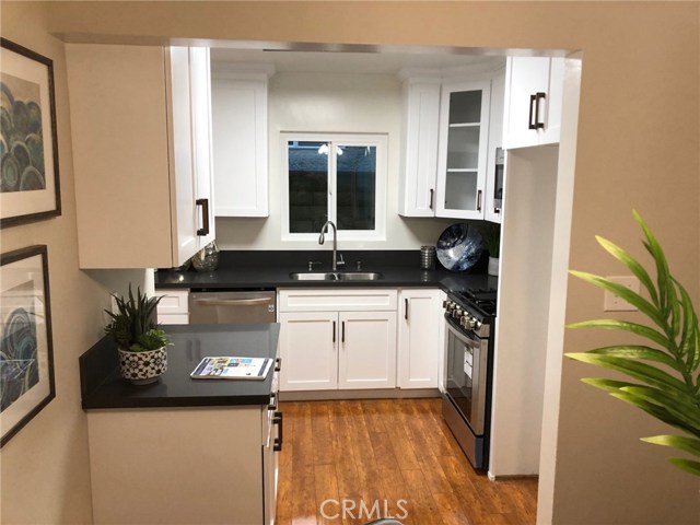1729 Carver Street, Redondo Beach, California 90278, 3 Bedrooms Bedrooms, ,1 BathroomBathrooms,Residential,Sold,Carver,SB19027515