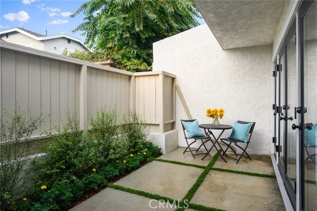 2406 Aviation Boulevard, Redondo Beach, California 90278, 3 Bedrooms Bedrooms, ,1 BathroomBathrooms,Residential,Sold,Aviation,SB20181174