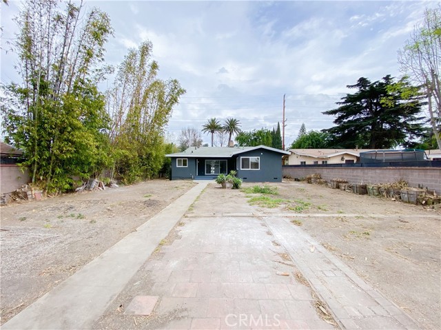 3 Bed Home for Sale in Compton, California