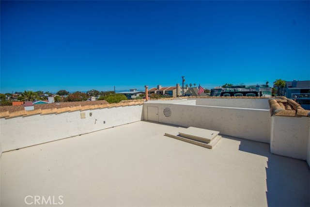 113 Guadalupe Avenue, Redondo Beach, California 90277, 4 Bedrooms Bedrooms, ,3 BathroomsBathrooms,Residential,Sold,Guadalupe,IG18073720