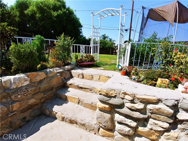1859 Trudie Drive, Rancho Palos Verdes, California 90275, 3 Bedrooms Bedrooms, ,2 BathroomsBathrooms,Residential,Sold,Trudie,SB18191047