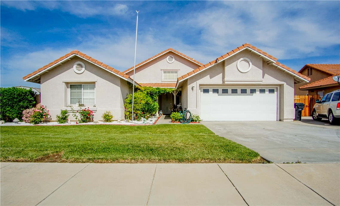15498 Amber pointe Dr ,Victorville,CA 92394, USA