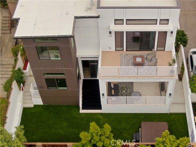 2201 Ripley Avenue, Redondo Beach, California 90278, 5 Bedrooms Bedrooms, ,5 BathroomsBathrooms,Residential,Sold,Ripley,SB20125595