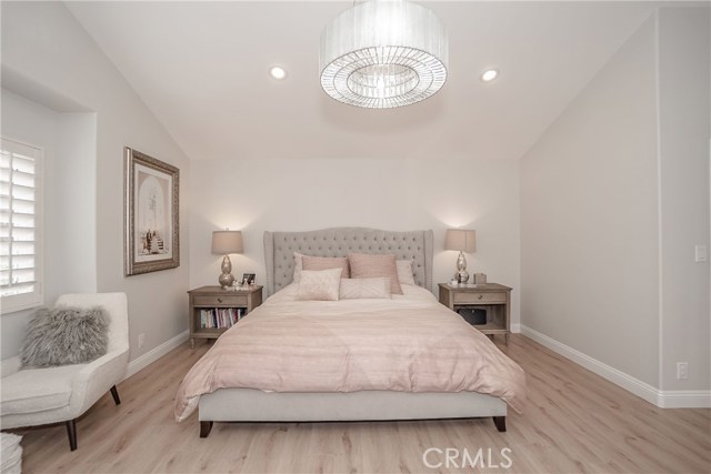 702 Juanita Avenue, Redondo Beach, California 90277, 4 Bedrooms Bedrooms, ,3 BathroomsBathrooms,Residential,Sold,Juanita,PW20121248