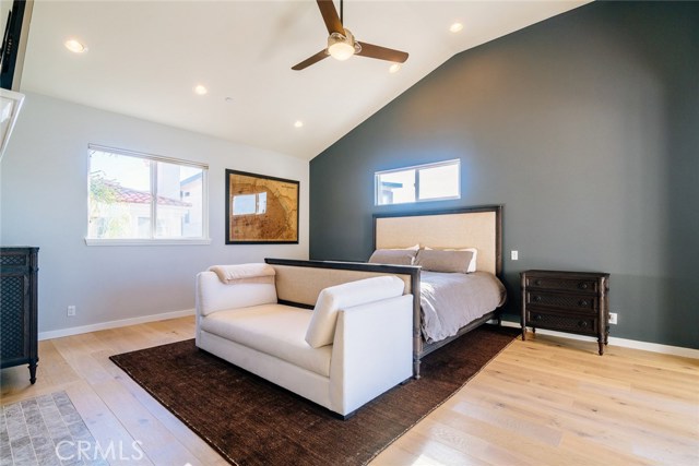 2504 Huntington Lane, Redondo Beach, California 90278, 4 Bedrooms Bedrooms, ,3 BathroomsBathrooms,Residential,Sold,Huntington,SB17090554