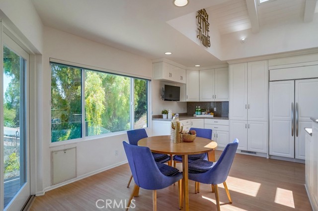 16 Deerhill Drive, Rolling Hills Estates, California 90274, 4 Bedrooms Bedrooms, ,3 BathroomsBathrooms,Residential,Sold,Deerhill,PV21103013