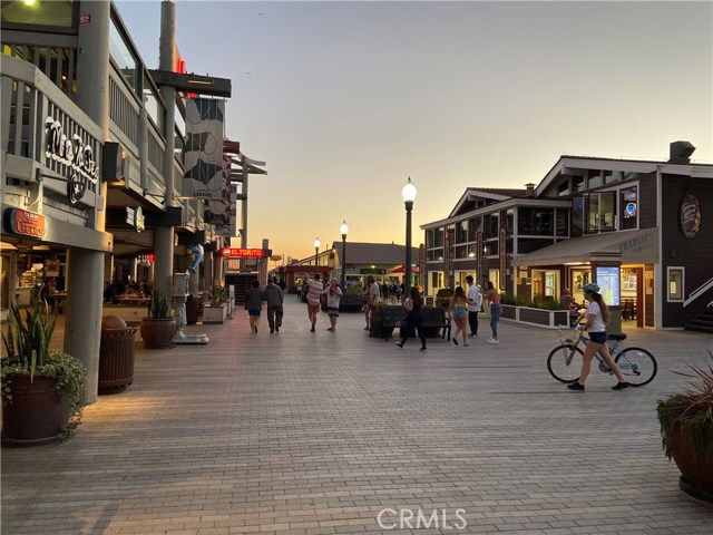 REDONDO BEACH PIER AT SUNSET