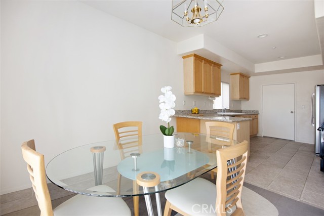 530 Maria Avenue, Redondo Beach, California 90277, 3 Bedrooms Bedrooms, ,2 BathroomsBathrooms,Residential,Sold,Maria,IG21024821