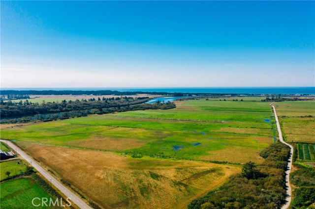 Detail Gallery Image 13 of 30 For 330 N Sarina Rd, Crescent City,  CA 95567 - 5 Beds | 4/2 Baths