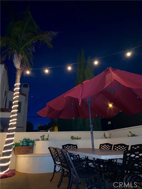 2403 Rockefeller Lane, Redondo Beach, California 90278, 3 Bedrooms Bedrooms, ,2 BathroomsBathrooms,Residential,Sold,Rockefeller,SB20237105