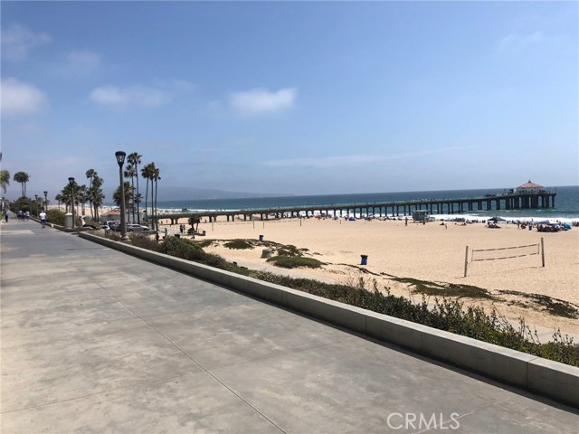 1313 Ocean aka 1312 The Strand, Manhattan Beach, California 90266, 5 Bedrooms Bedrooms, ,4 BathroomsBathrooms,Residential,Sold,Ocean aka 1312 The Strand,SB18172491