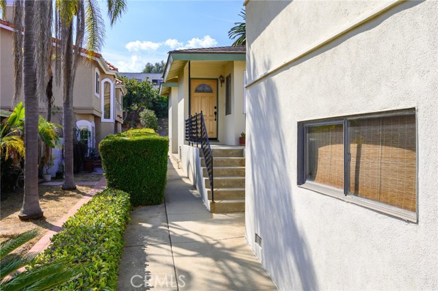 217 Prospect Avenue, Redondo Beach, California 90277, ,Residential Income,Sold,Prospect,SB19254344