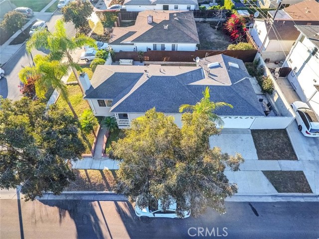 1651 23rd Street, Manhattan Beach, California 90266, 3 Bedrooms Bedrooms, ,1 BathroomBathrooms,Residential,Sold,23rd,PV20240193