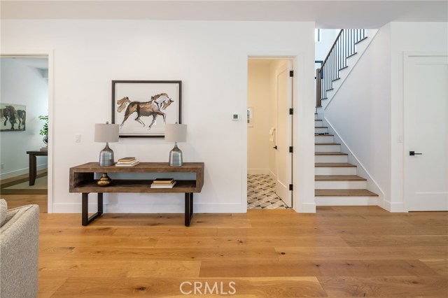 2400 John Street, Manhattan Beach, California 90266, 5 Bedrooms Bedrooms, ,2 BathroomsBathrooms,Residential,Sold,John,SB19208383