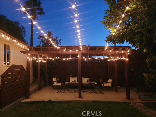 5 Bed Home for Sale in Los Angeles, California