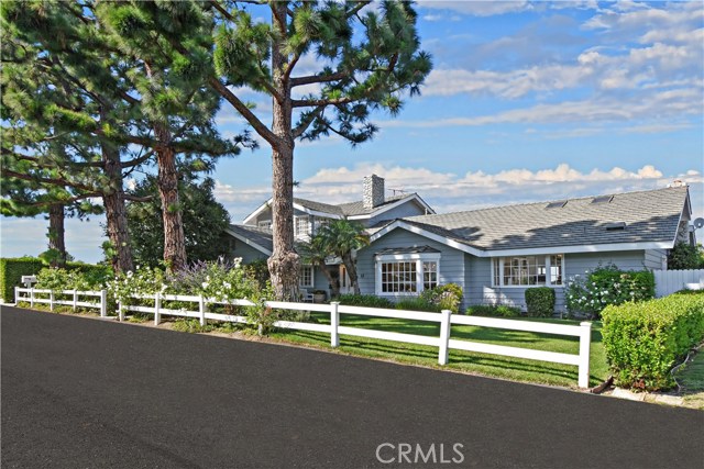 32 Harbor Sight Drive, Rolling Hills Estates, California 90274, 6 Bedrooms Bedrooms, ,2 BathroomsBathrooms,Residential,Sold,Harbor Sight,PV20212082