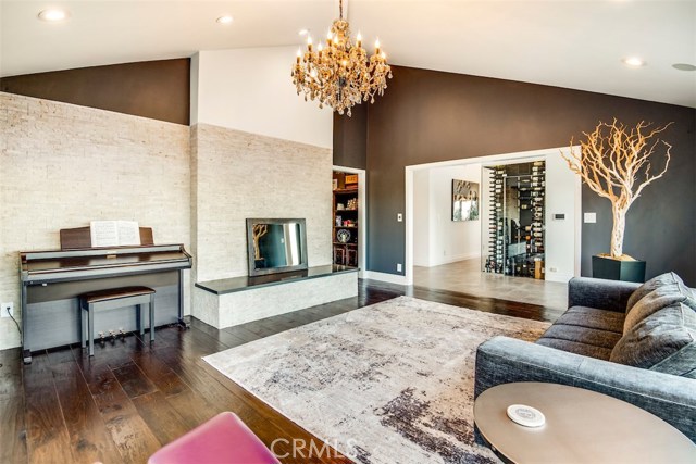 11 Outrider Road, Rolling Hills, California 90274, 4 Bedrooms Bedrooms, ,3 BathroomsBathrooms,Residential,Sold,Outrider,PV20235283